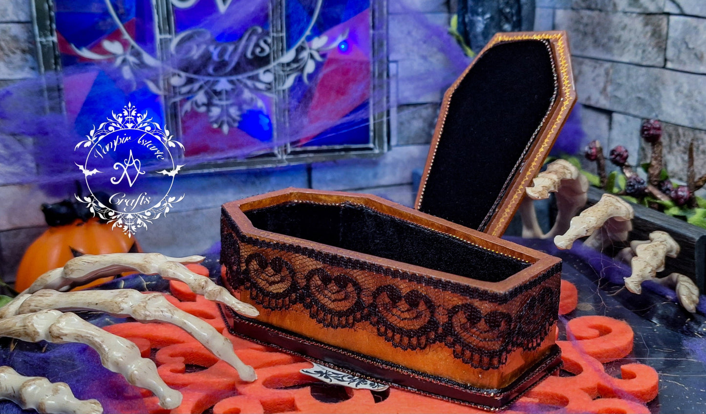 CAJITA / JOYERO COFFIN (golden)